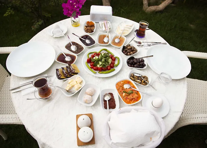 Отель Sato Butik 2*