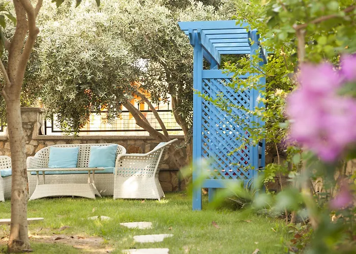 Отель Sato Butik 2*